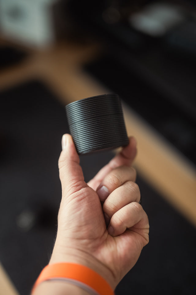 VAULT — SD CARD CASE