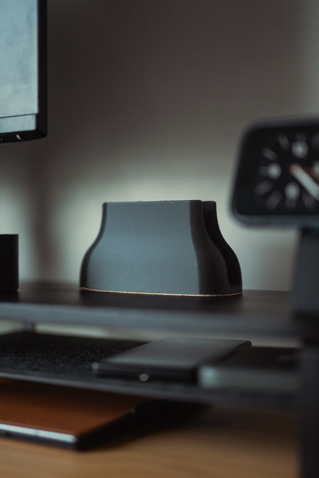 ATLAS — MACBOOK STAND