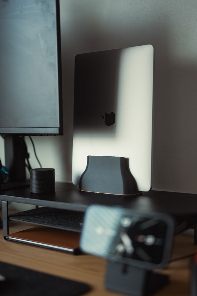 ATLAS — MACBOOK STAND