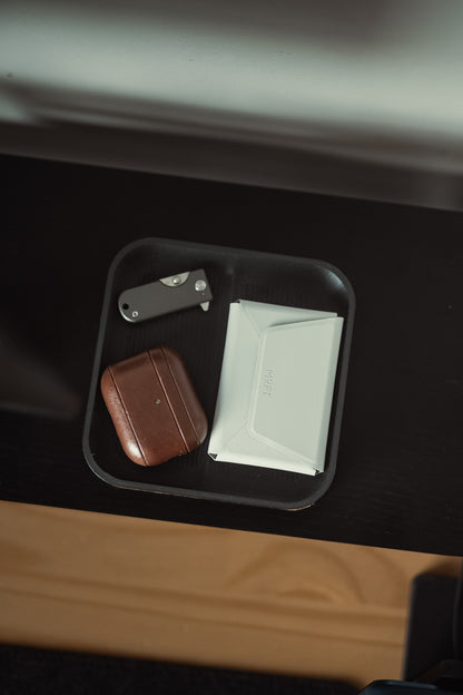 GRID — DESK TRAY (18×18 cm)