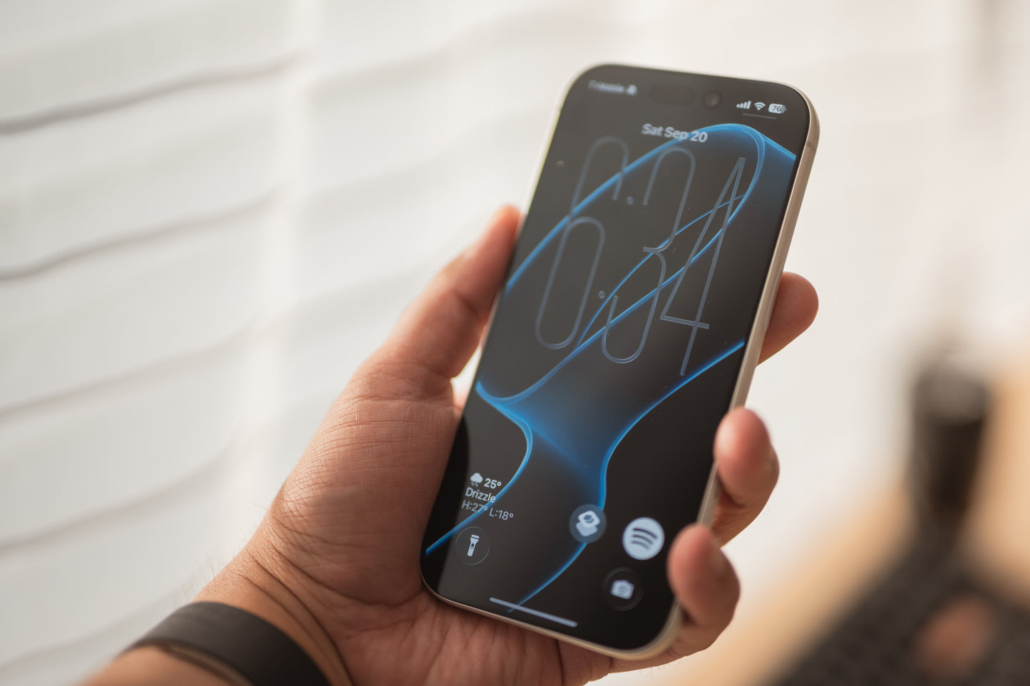 Clear Visuals Wallpaper Pack –  Digital Wallpapers